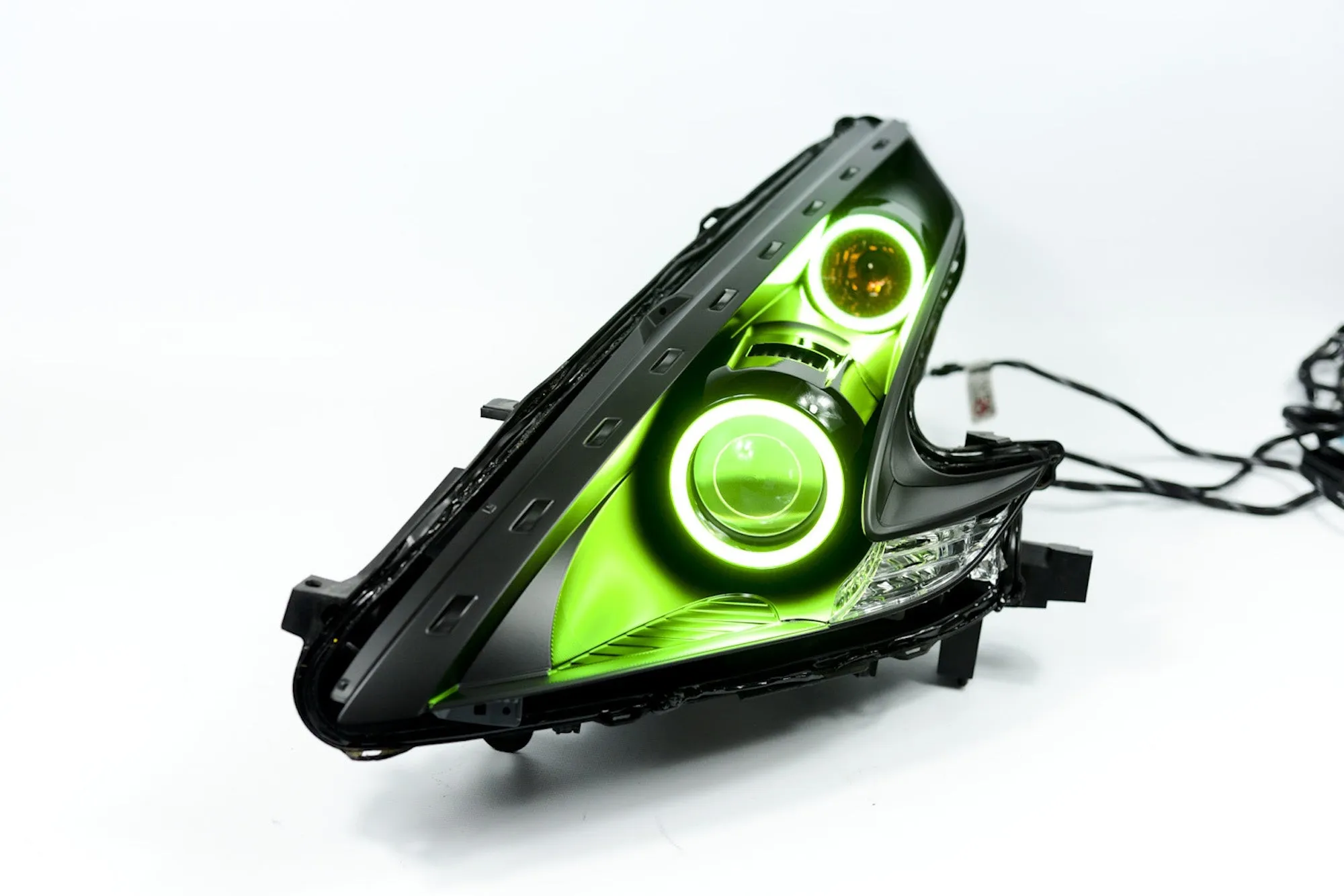 60mm Profile Prism (RGB)