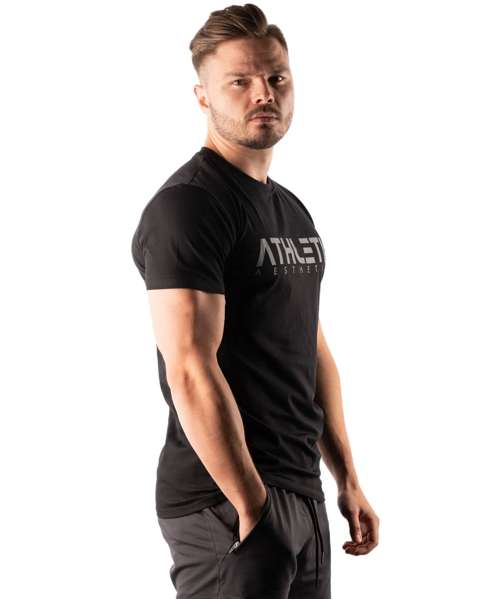 Classic Comfort Fit (Grey/Black)