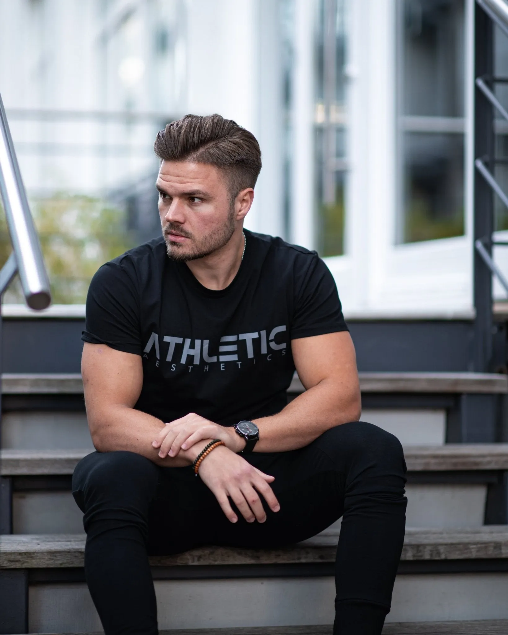 Classic Comfort Fit (Grey/Black)